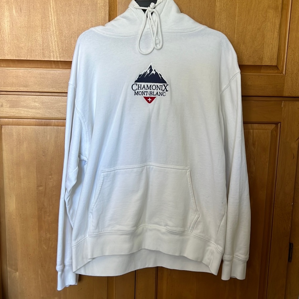 John Galt / Brandy Melville Suisse Chamonix Mont-Blanc Hoodie